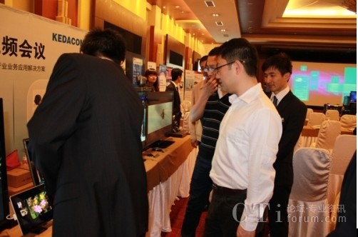 �����ˆT��B��ҕ�lϵ�y(t��ng)չʾ�^(q��)�ĸ���O��